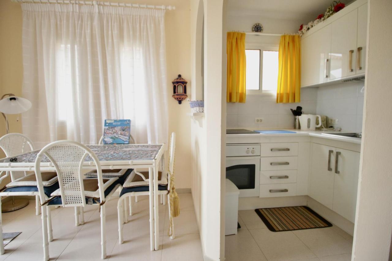 Bookinn Golf Park Sunny Cozy Apartment Near The Ocean With Large Double Terraces, Fiber Wifi, 3 Pools, Bbq Tenerife South San Miguel de Abona Bagian luar foto